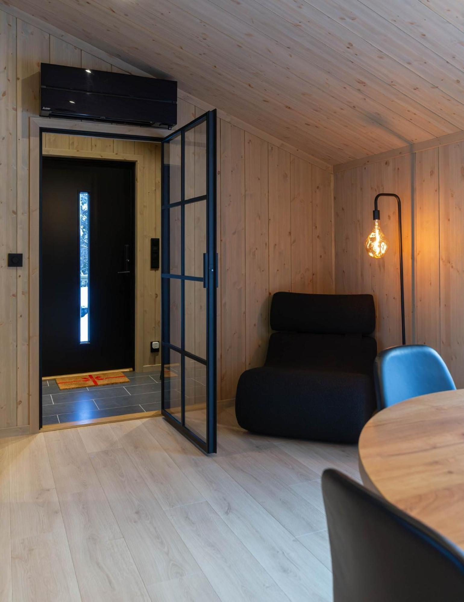 High Standard Cabin Close To The Fla City Center Buitenkant foto